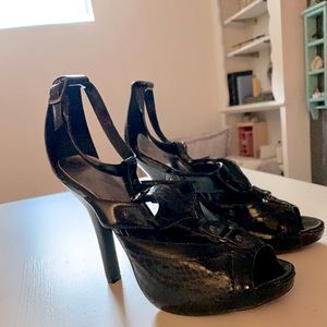 Sarah Jayne Heels